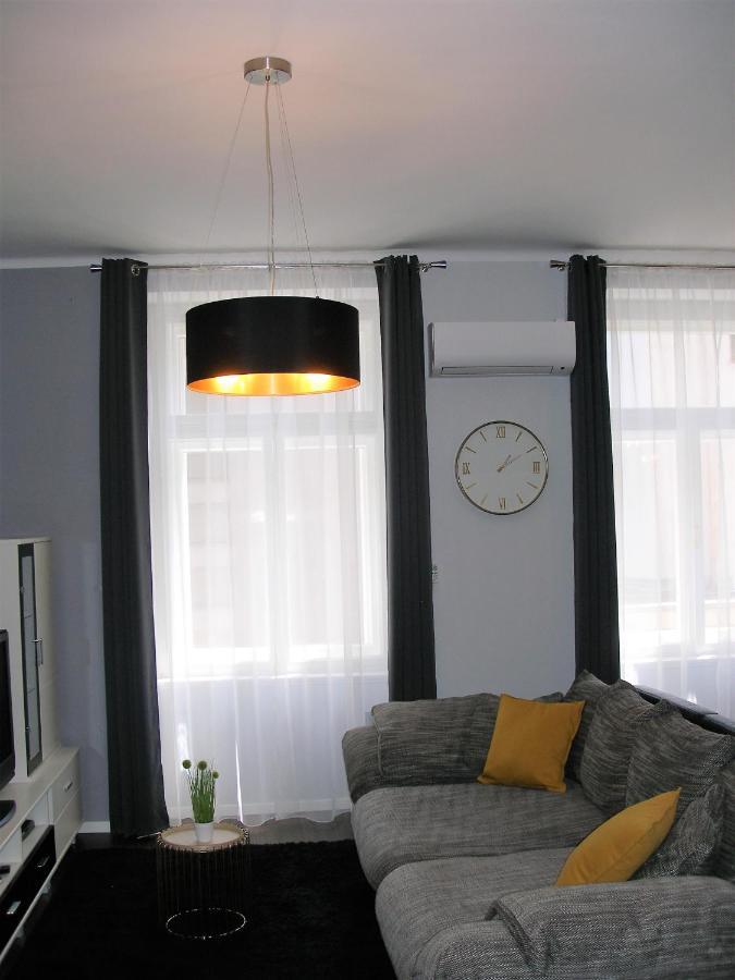 Apartman Neverin Apartman Fiume Kültér fotó